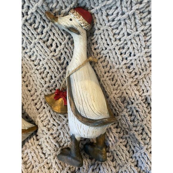 Set of 3 Antiqued Wood Look Geese for Christmas - Picture 3 of 7